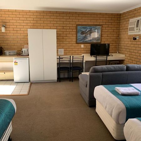 Aspley Pioneer Motel Brisbane Exterior photo