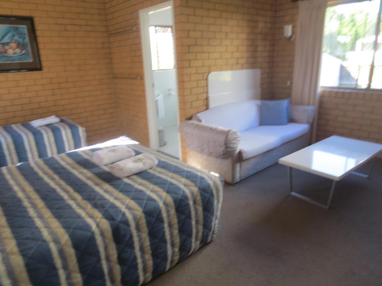 Aspley Pioneer Motel Brisbane Exterior photo